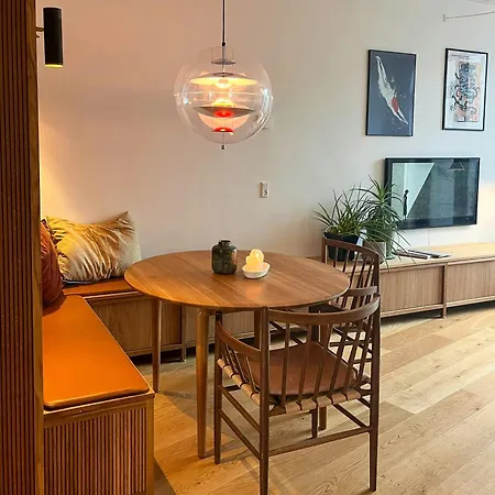 Penthouse With Two Balconies Near Vesterbro * Kopenhagen